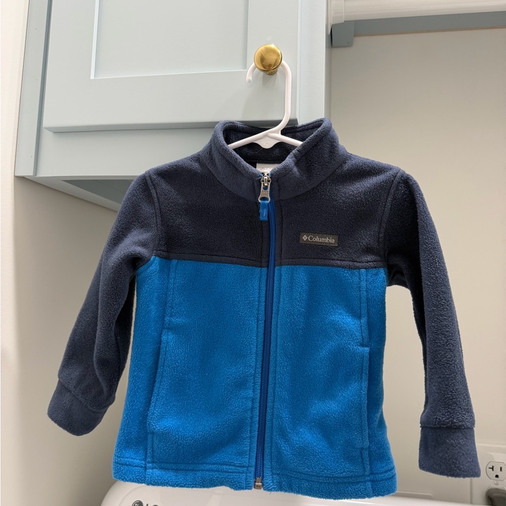 Columbia Two-Tone Blue Fleece Jacket